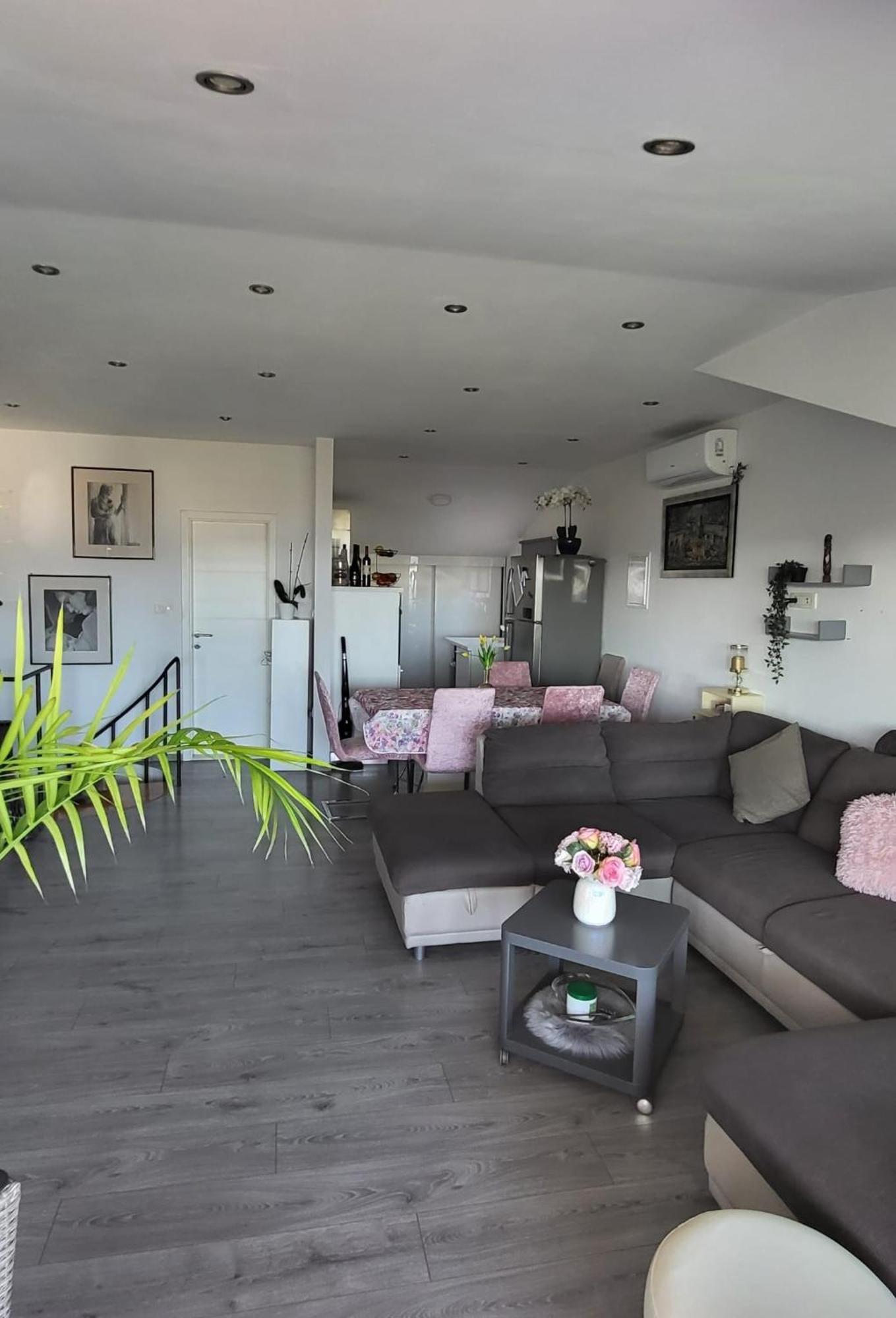 Apartment D & N Kaštela Esterno foto