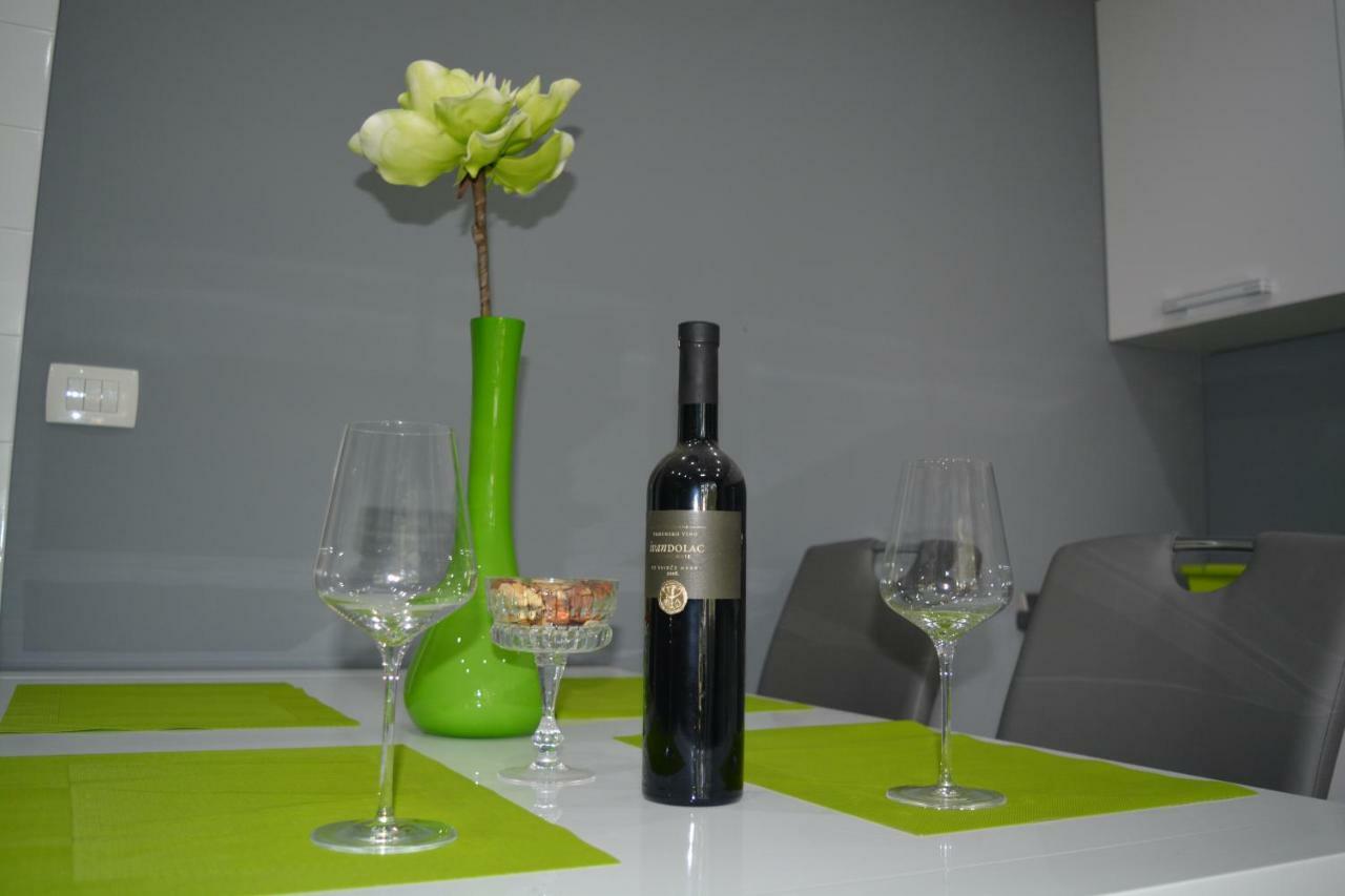 Apartment D & N Kaštela Esterno foto
