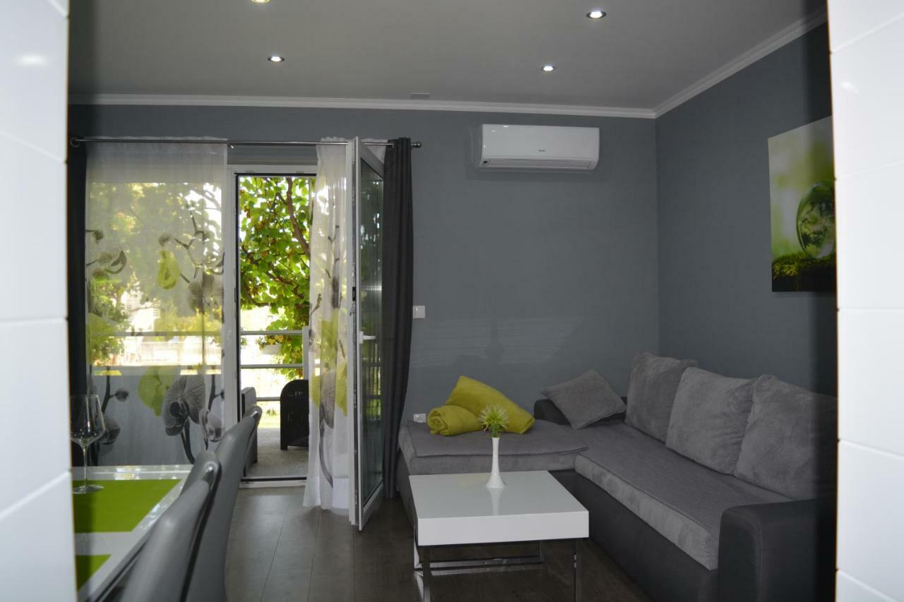Apartment D & N Kaštela Esterno foto