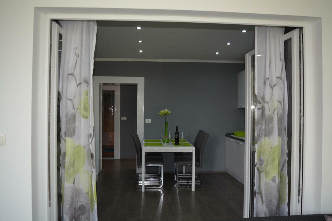 Apartment D & N Kaštela Esterno foto